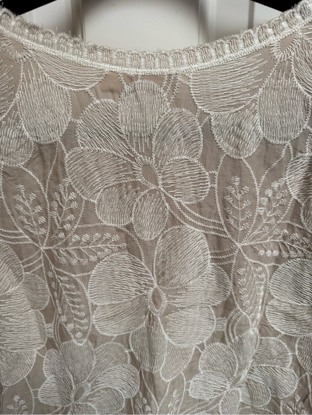Solitaire Beige Floral Lace Embroidered Top - Picture 9 of 9